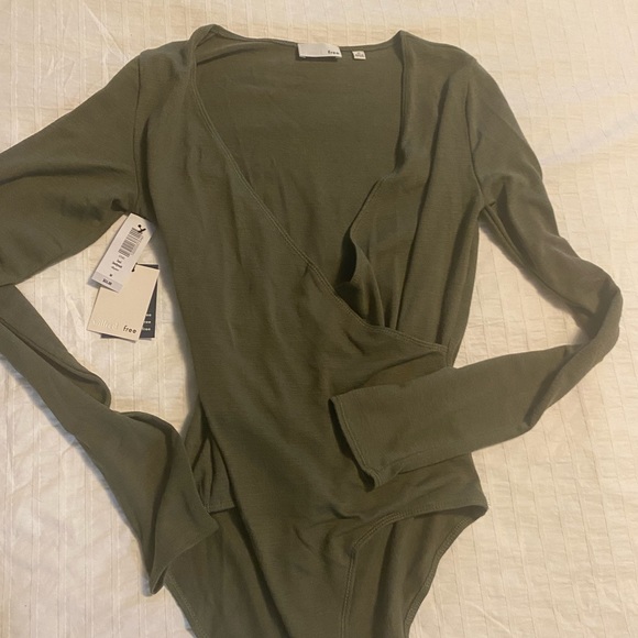 Wilfred Free Hari Bodysuit - Picture 1 of 12